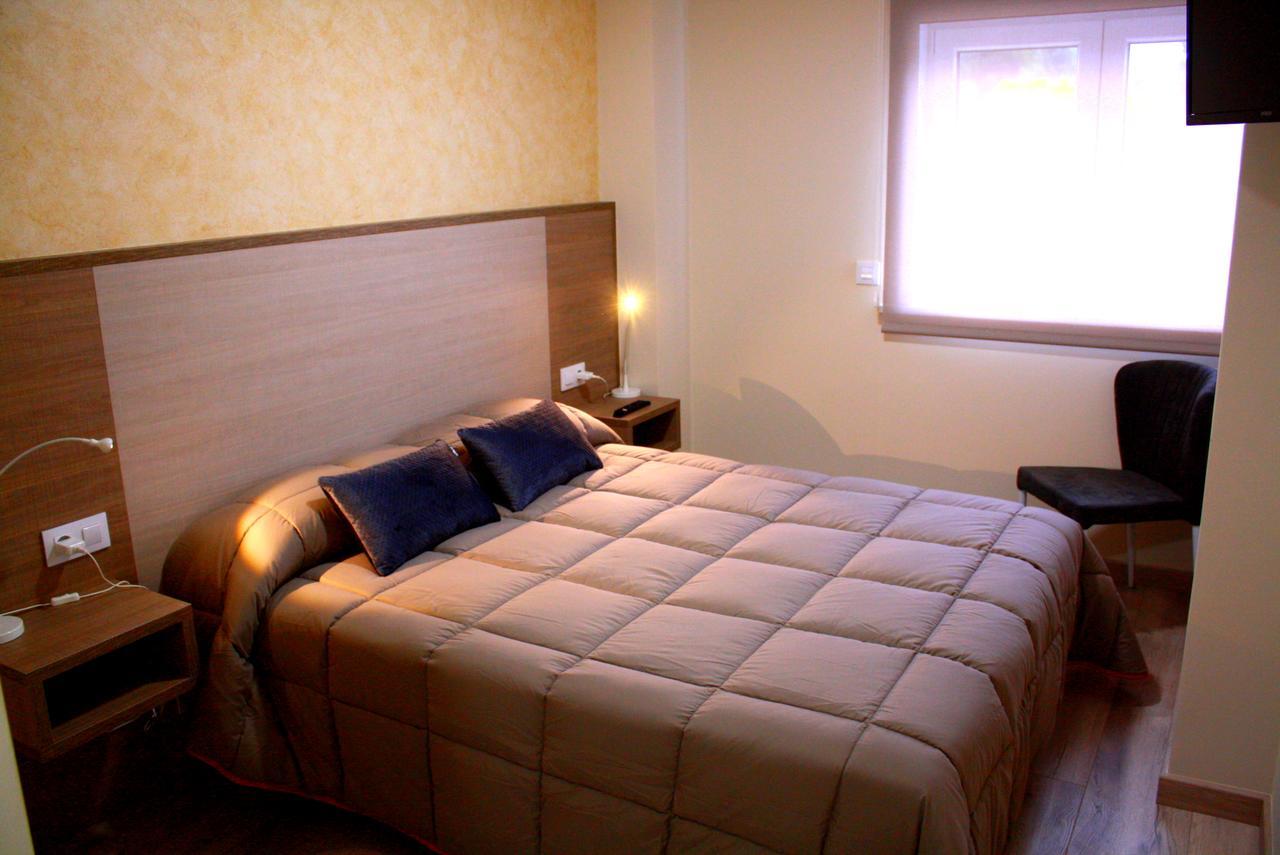 Hostal Oregar 호텔 산티아고데콤포스텔라 외부 사진