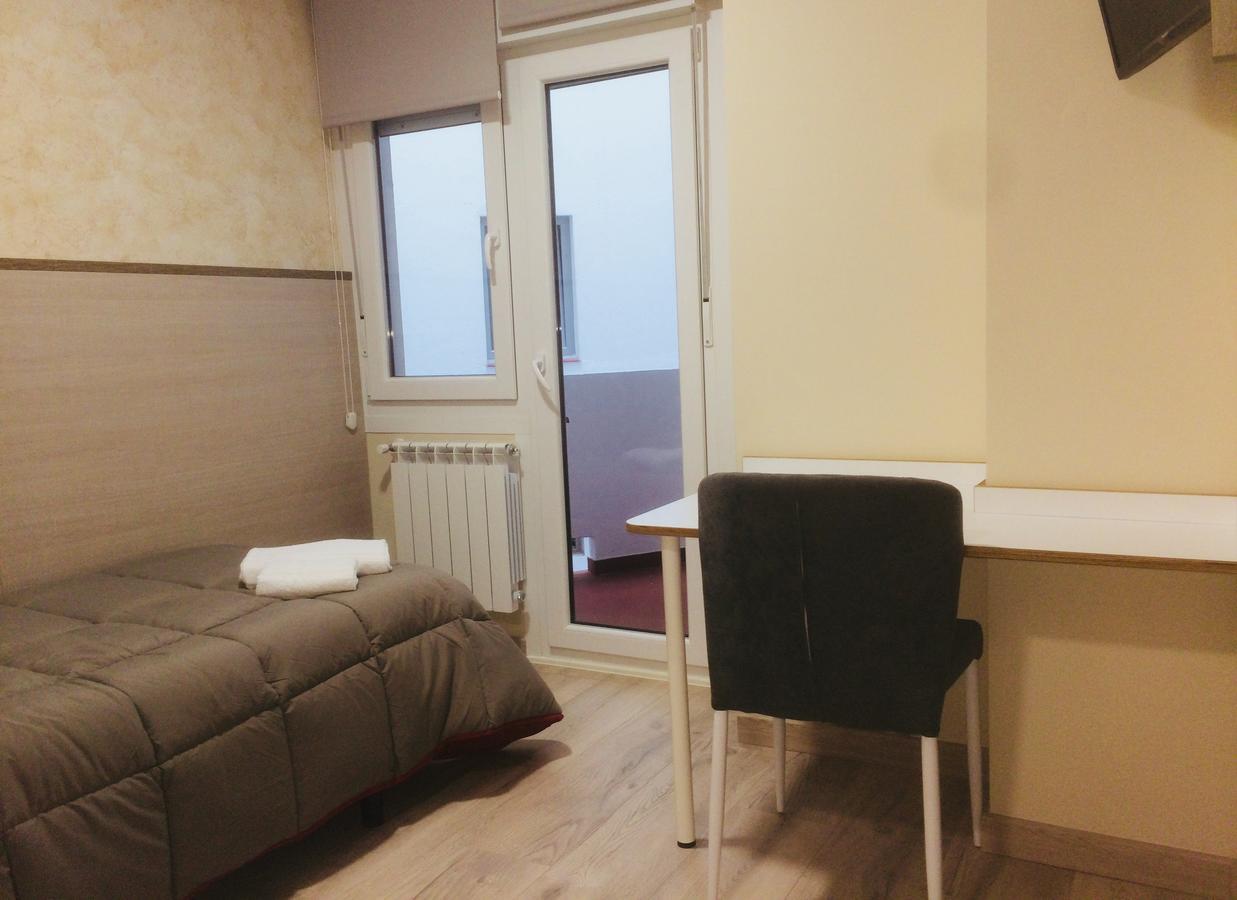 Hostal Oregar 호텔 산티아고데콤포스텔라 외부 사진