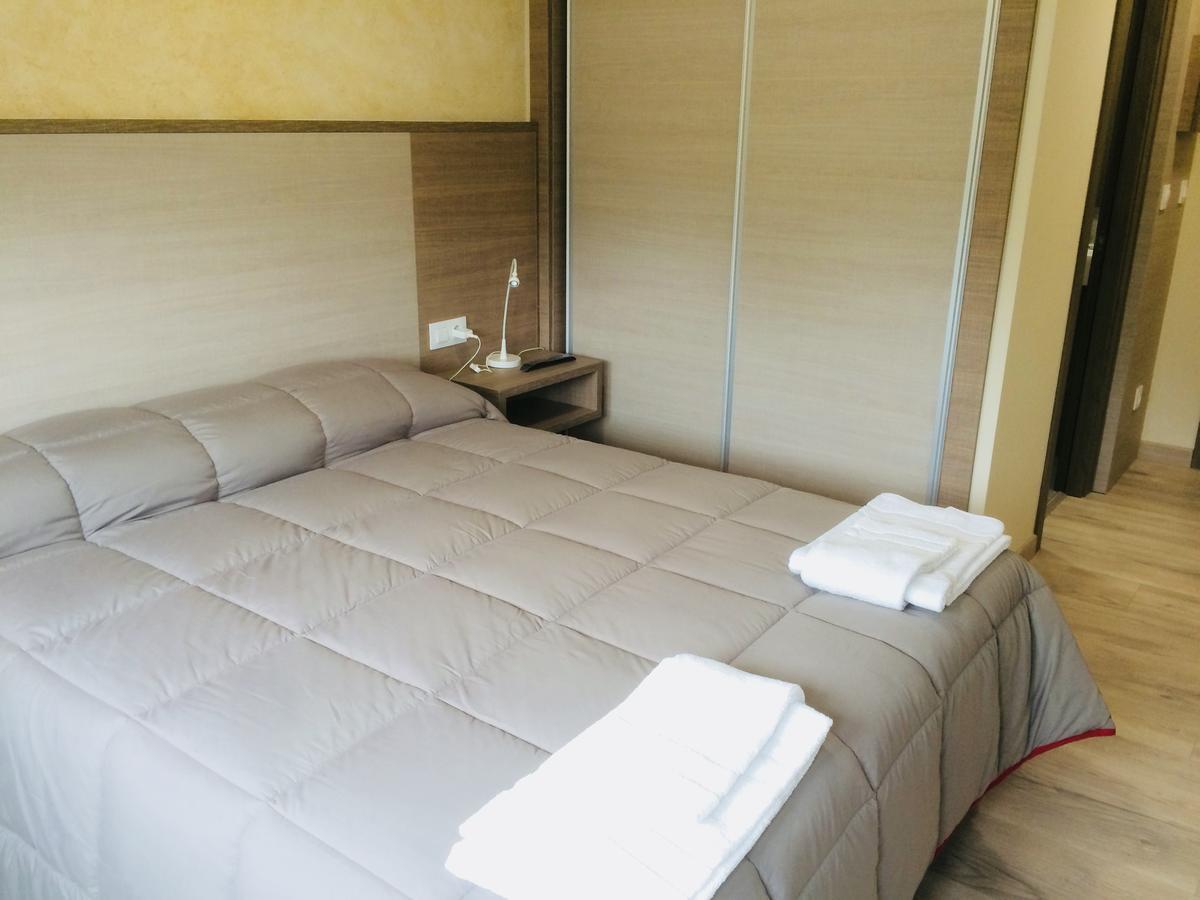 Hostal Oregar 호텔 산티아고데콤포스텔라 외부 사진