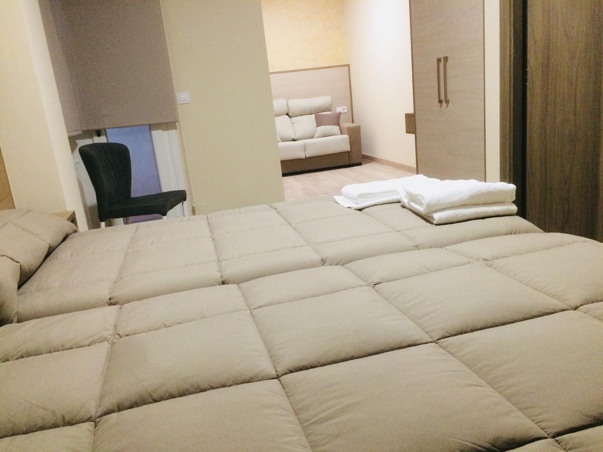 Hostal Oregar 호텔 산티아고데콤포스텔라 외부 사진