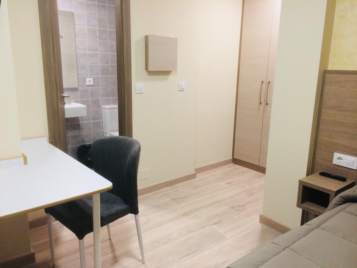 Hostal Oregar 호텔 산티아고데콤포스텔라 외부 사진