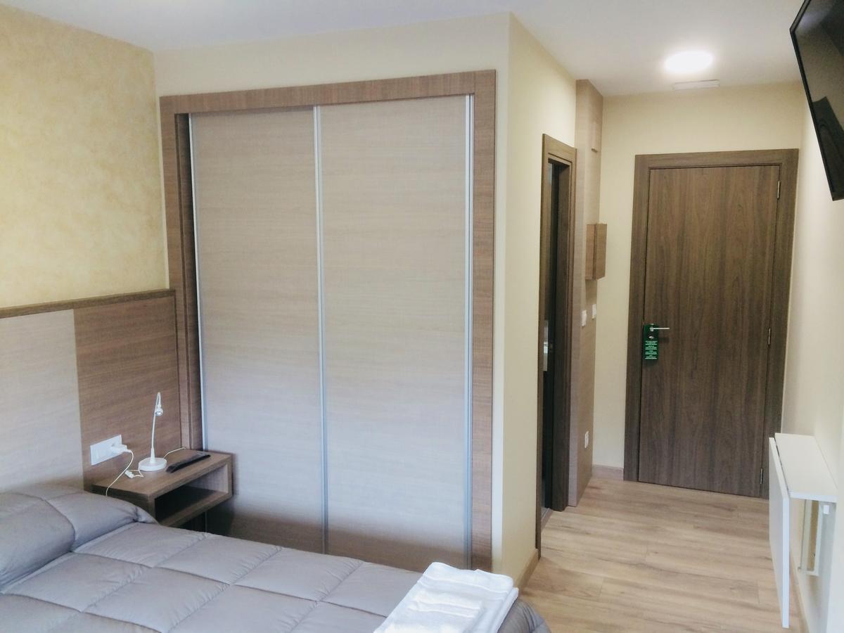 Hostal Oregar 호텔 산티아고데콤포스텔라 외부 사진