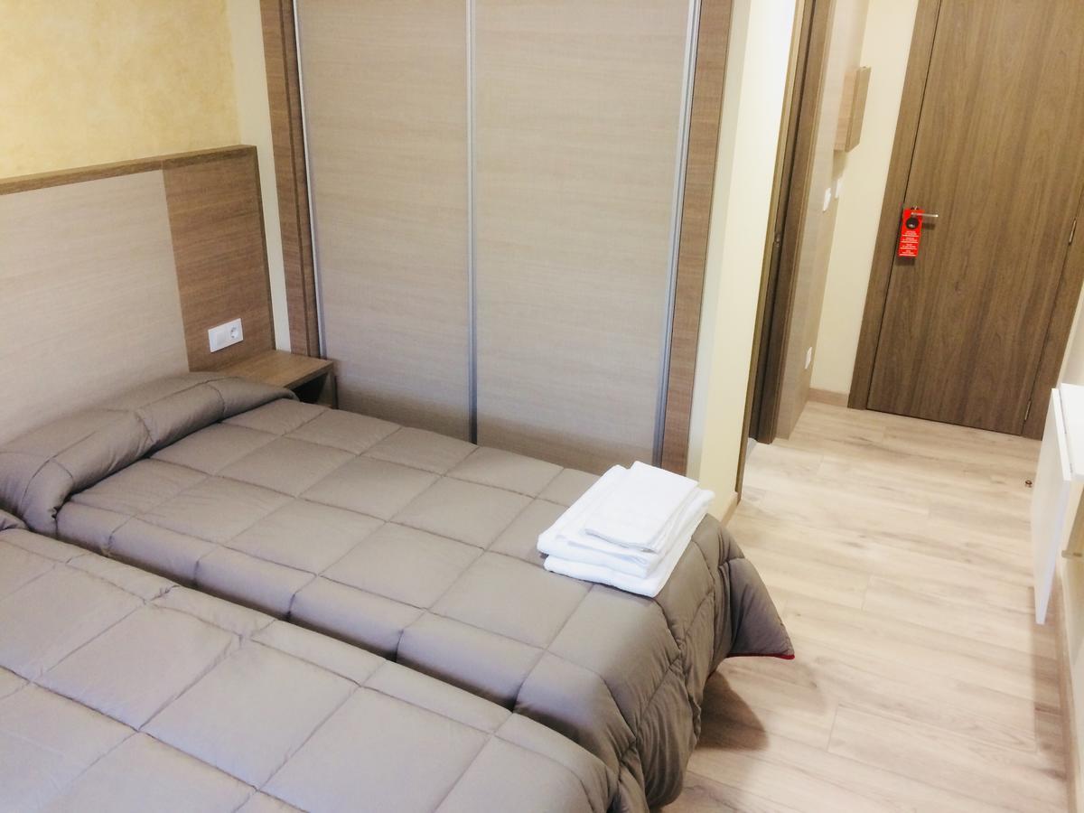 Hostal Oregar 호텔 산티아고데콤포스텔라 외부 사진